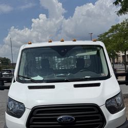 2018 Ford 1 Ton Trucks