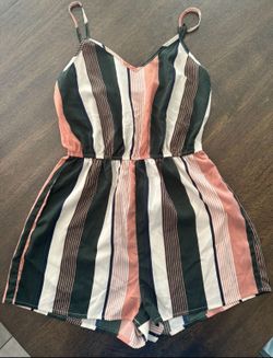 Teen/ Women's Short Romper Size Small