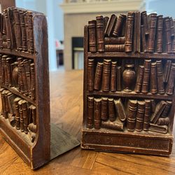 Vintage Syroco Wood Bookends - Bookshelf Design