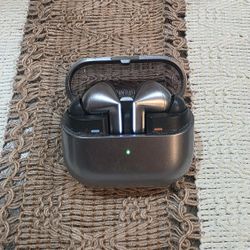 Galaxy Ear Buds 3 PRO