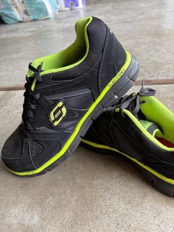 Men’s Skechers work shoes
