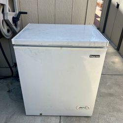 Magic Chef Small Freezer 
