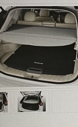 Cargo Area Cover - Rear (Retractable)