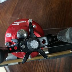 Ugly Stick, SX 6600 baitcasting reel.