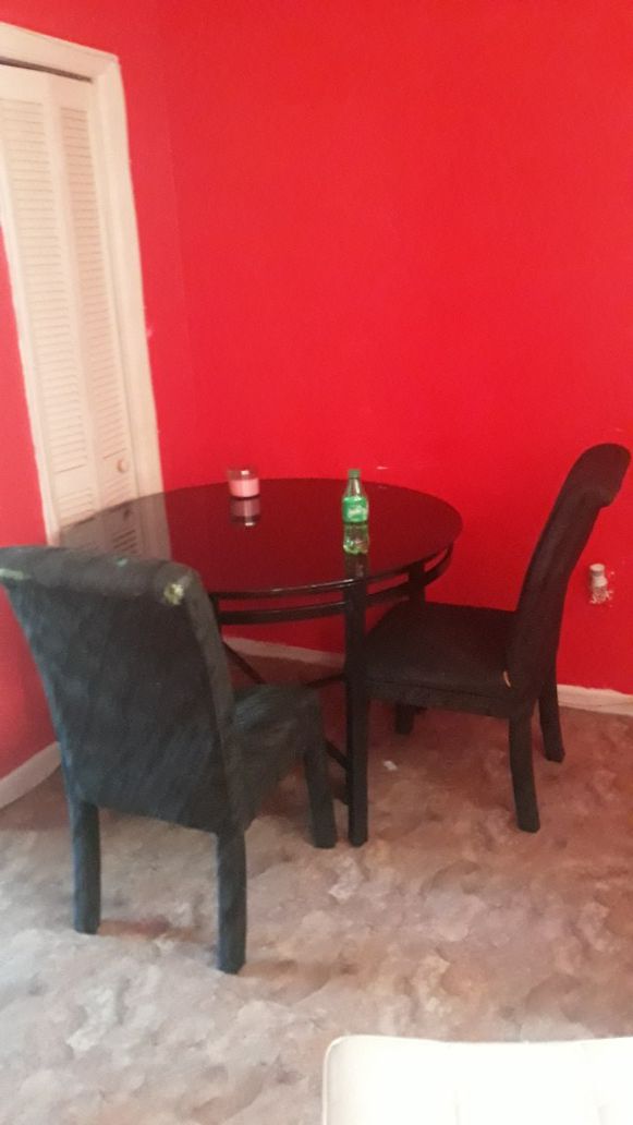 Dinning table and chairs must come today FREE