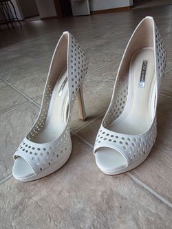 Pumps heels