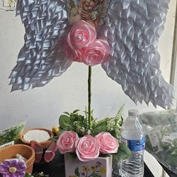 Angelito Con Flores Eternas