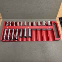 CRAFTSMAN 18 PIECE SOCKET SET, 1/2” DRIVE -USA-