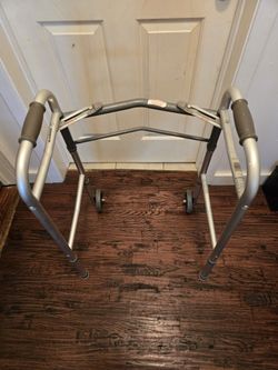 Guardian adult walker en buenas condiciones 