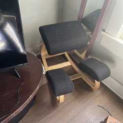 Sleekform Austin Kneeling Chair