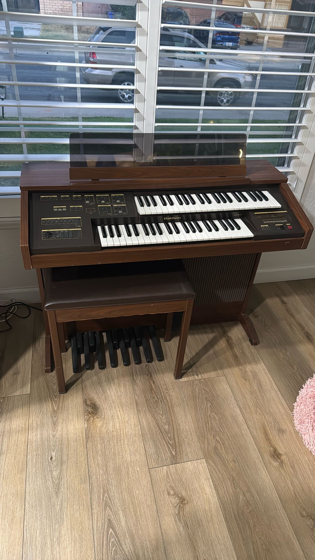 Vintage Organ