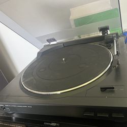 Audio-Technica Automatic Turntable + New Stylus 👍🏻