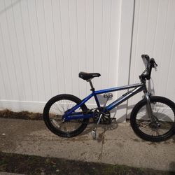 Mongoose Bmx 20inch Hoop D