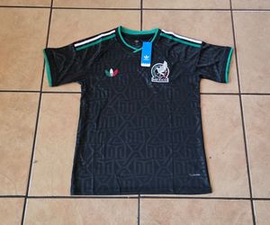 NEW 2026 MEN'S BLACK SOCCER JERSEY - SIZE S M L & XL