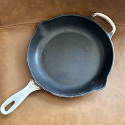 Le Creuset Cast Iron Skillet 