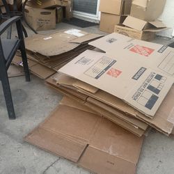 FREE MOVING BOXES IN CHINO!