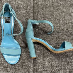 -White House/Black Market high heels Teal size 6M