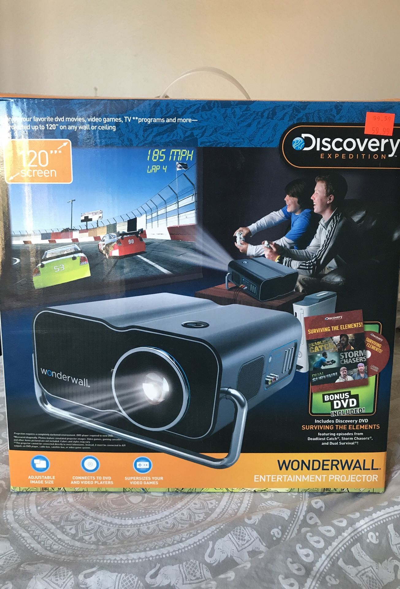 Wonderwall Entertainment Projector