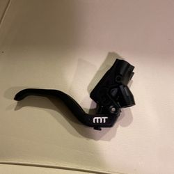 Magrua 4 Piston Mt5 Breaks