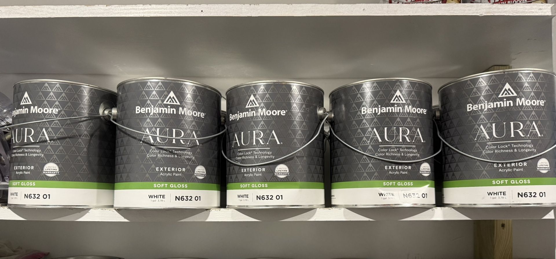 Aura Semigloss Exterior