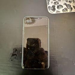 Apple Needs Screen 