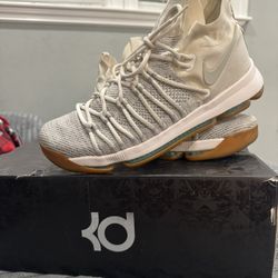 Nike KD 9 Size 10