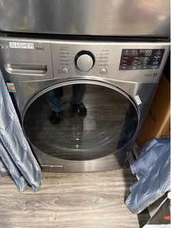 LG Thin Q Washer AND Dryer (GREAT CONDITION)
