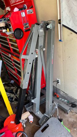 Pittsburgh automotive heavy duty crane