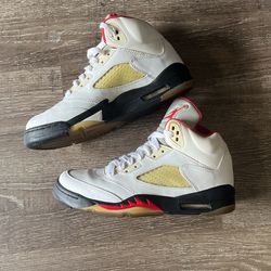 Jordan 5 Fire Red 2013 