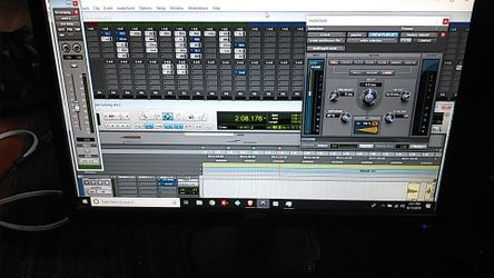 ACER P205H 20 inch computer/desktop monitor dvi/vga. I had a dvi to HDMI cable If you need one.
