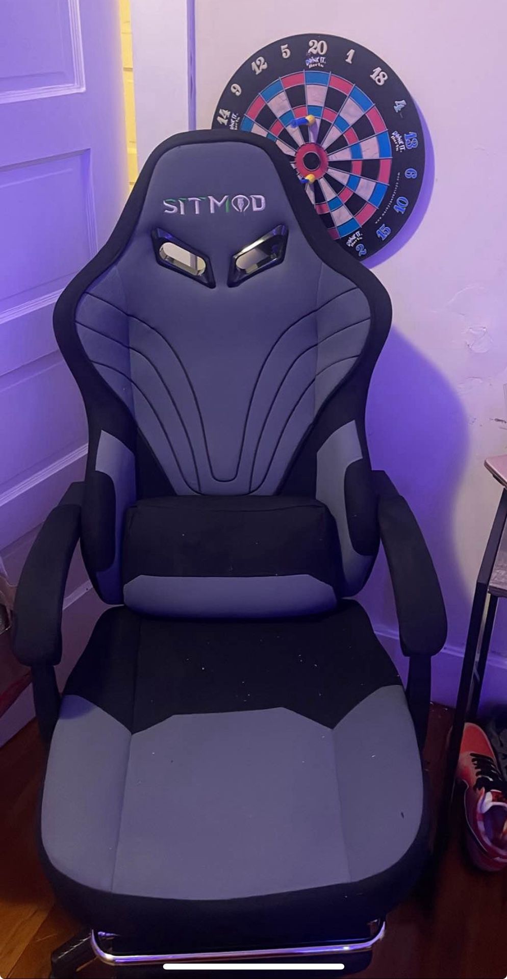 Gaming chair