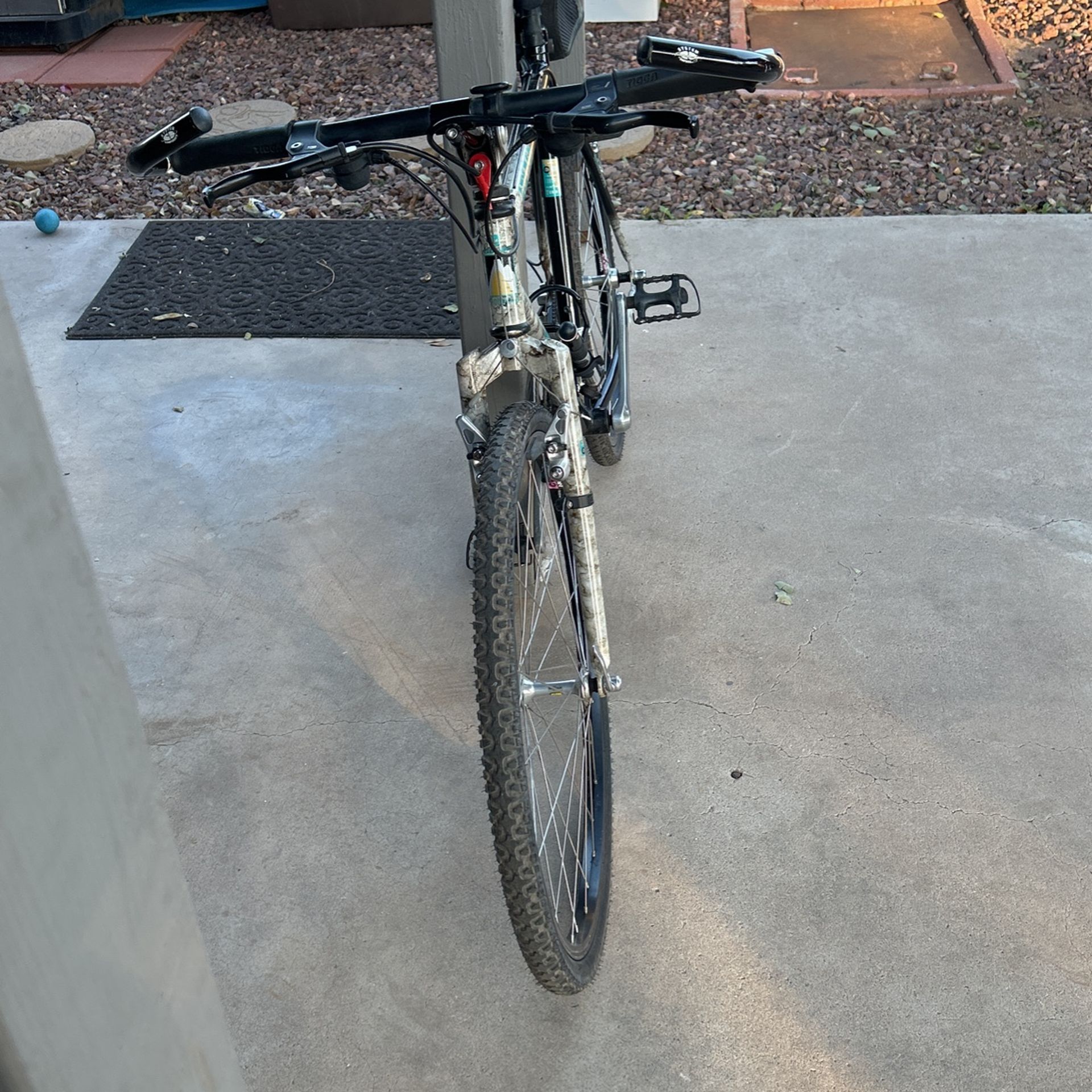GIANT ATX 760 Bike 🚲