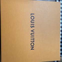 Louis Vuitton Crossbody