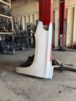 2015-2020 Chevy Tahoe Left Front Driver Side Fender OEM