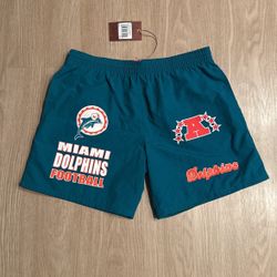 Size Large - Mitchell And Ness NFL Football Miami Dolphins Nylon Shorts New Era Nike Sports Supreme Stussy