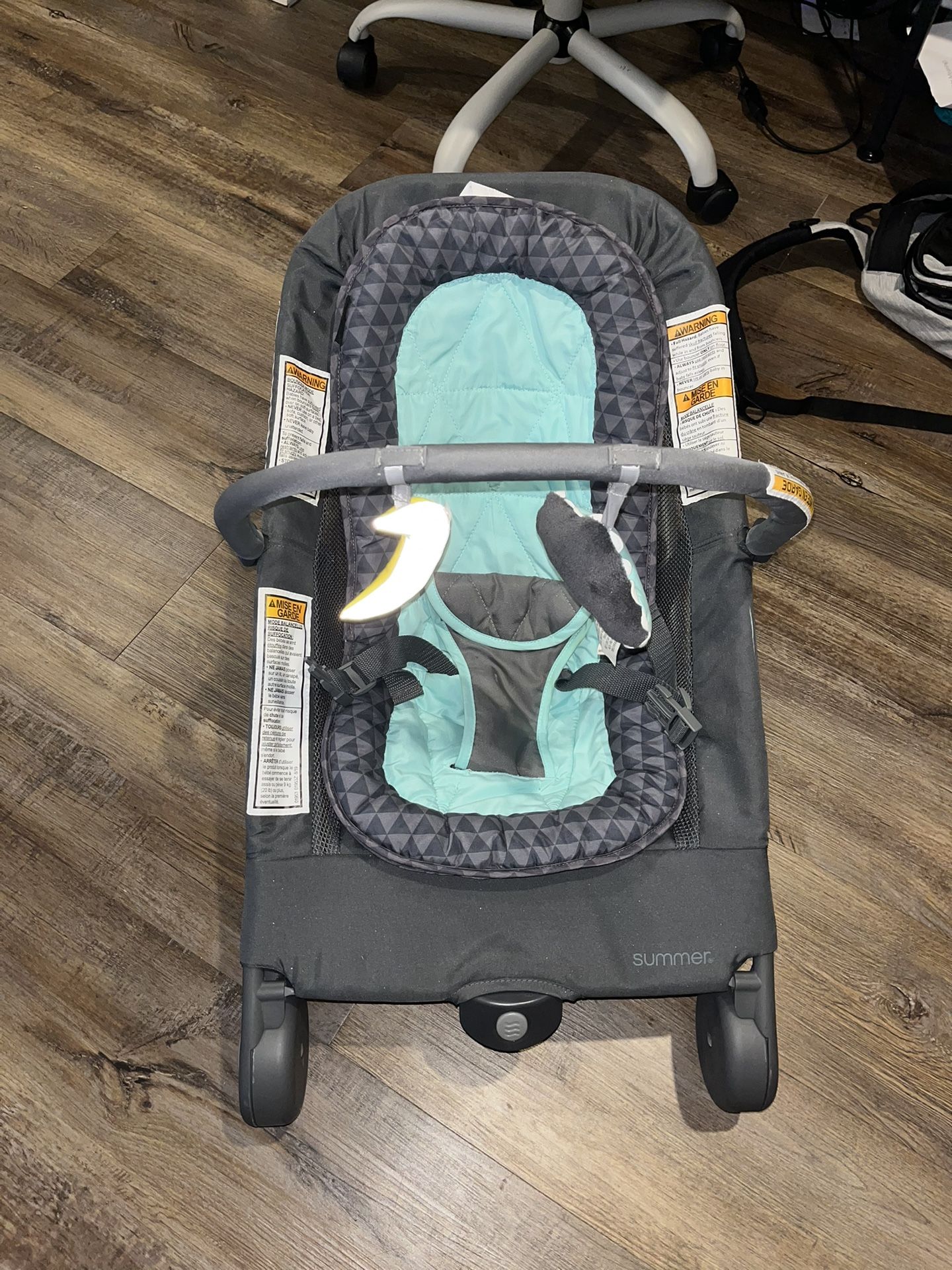 Summer Infant 2-in-1 Bouncer & Rocker Duo