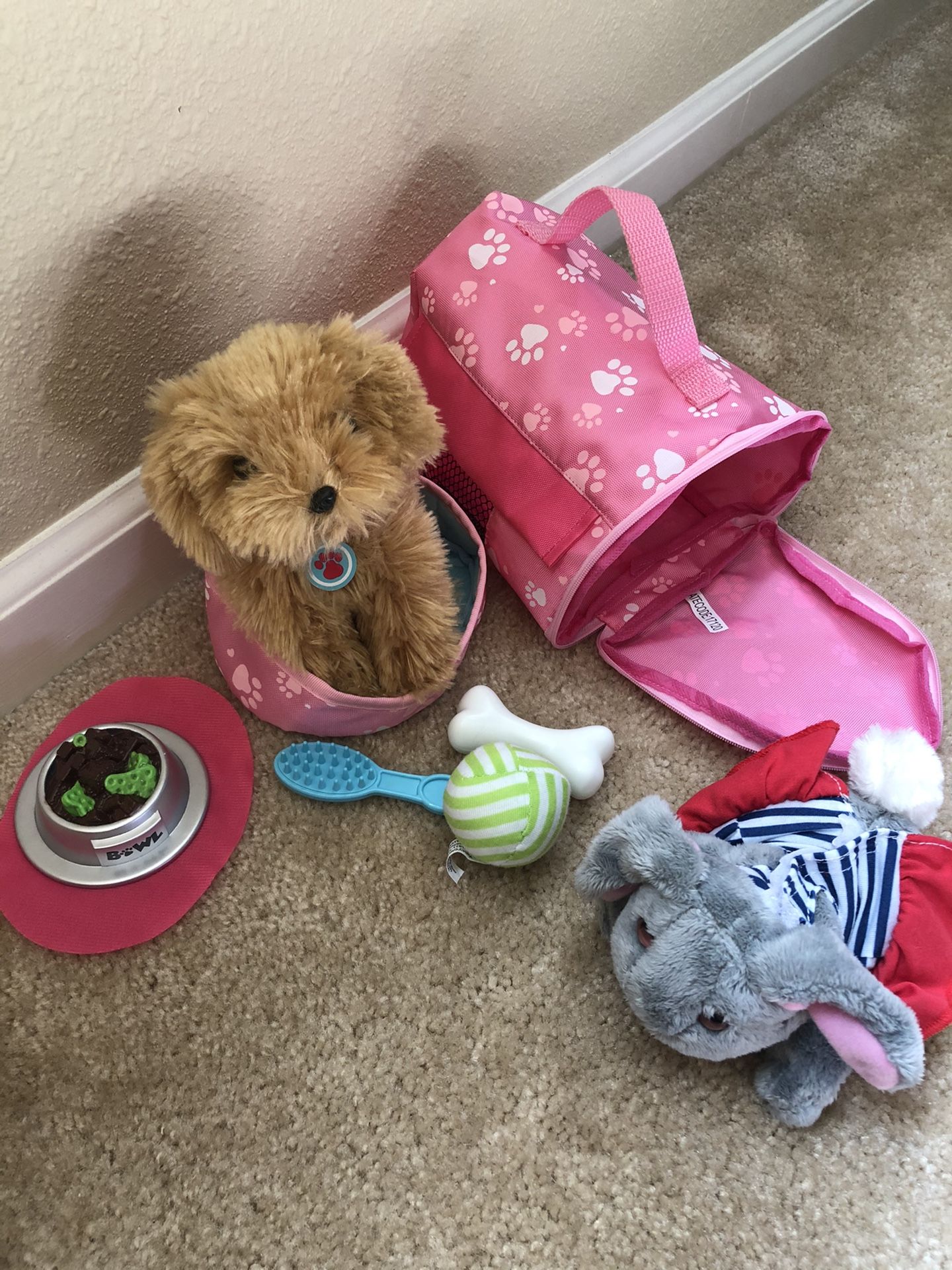 dog and bunny toy set