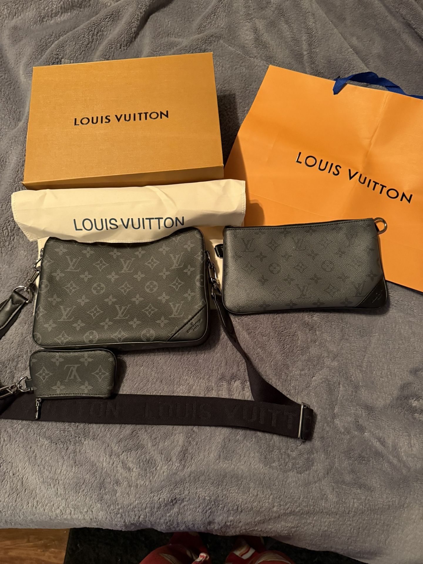 Lv Messenger Bag