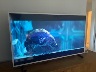 Samsung “The Frame” TV 55” – Excellent Condition