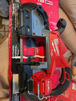 Milwaukee M18 FUEL Cordless Deep Cut Band Saw