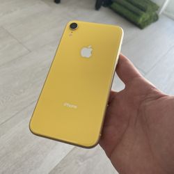 iPhone XR 64gb Factory Unlocked 