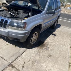 Only Pars Grand Cherokee No Completo 