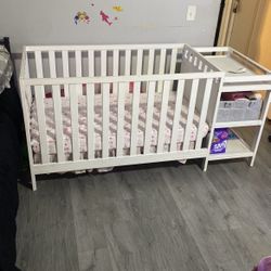 Baby Crib 