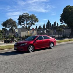 2009 Toyota Camry Red Sedan