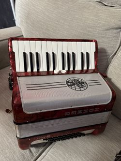Hohner Piano Accordion 
