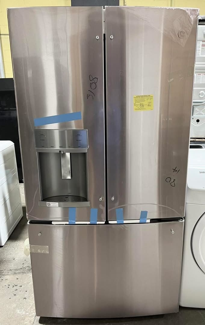 NEW COUNTER-DEPTH GE Profile French Door Refrigerator w/WATER+ICE (FINANCE AVAILABLE)