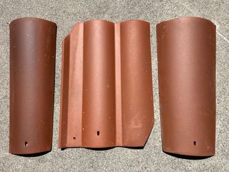 Ceramic roof tiles