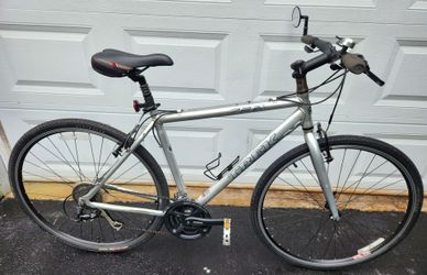 Trek 7.2 FX,  LARGE  20"Aluminum, 24 Speed,  Hybrid Bike