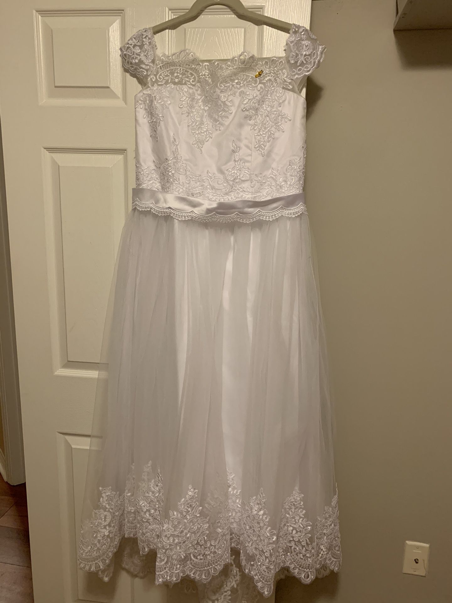 Girl’s communion dress size 10