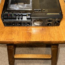 Marantz PMD-221 Portable Cassette Tape Player Recorder 